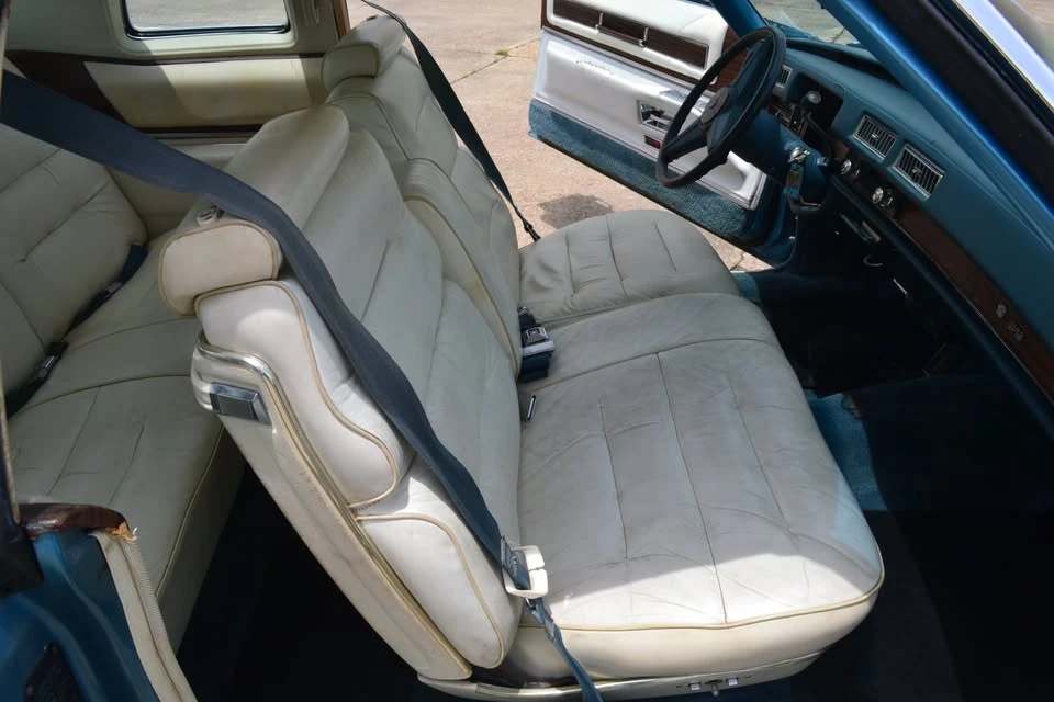 1976 Cadillac DeVille 4th Gen - Image 16 of 20