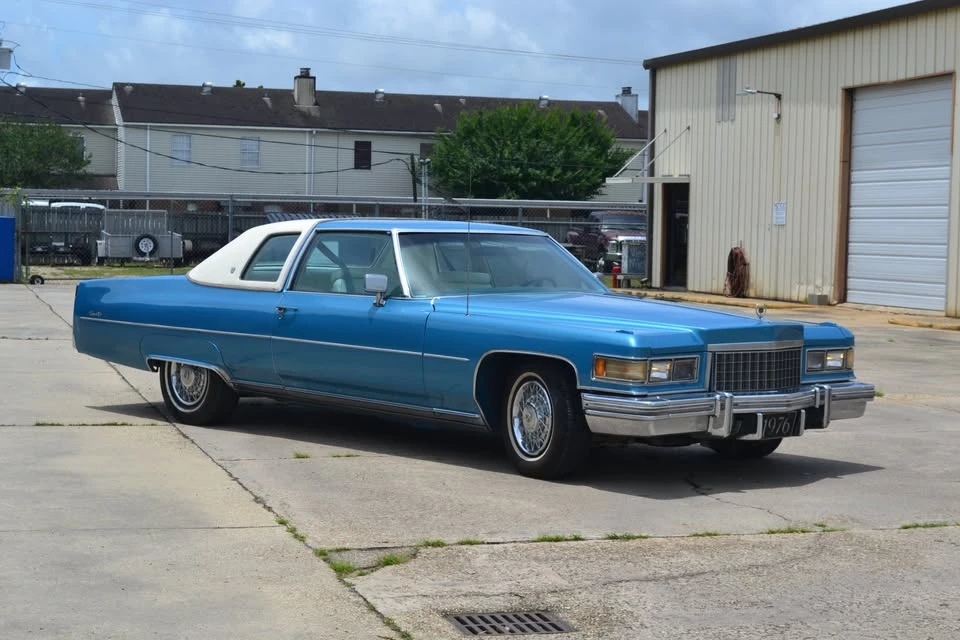1976 Cadillac DeVille 4th Gen - Image 3 of 20