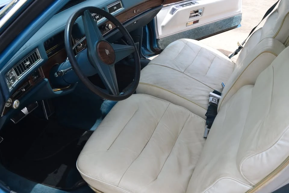 1976 Cadillac DeVille 4th Gen - Image 10 of 20