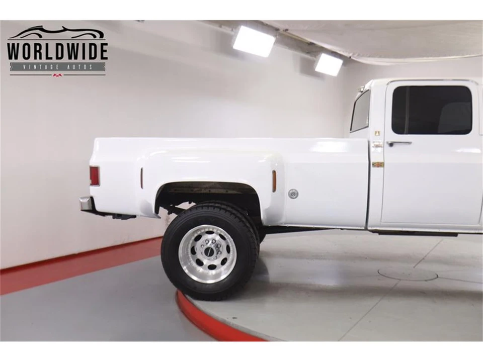 1976 Chevrolet C/K 3rd Gen - Image 9 of 31