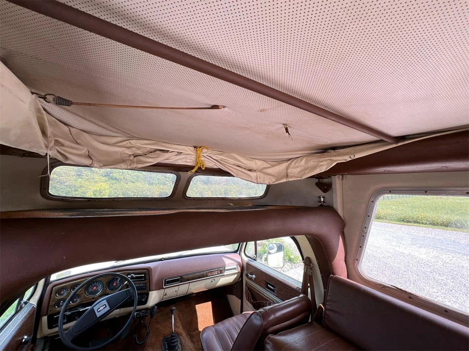 1976 Chevrolet K5 Blazer 2nd Gen - Image 12 of 31