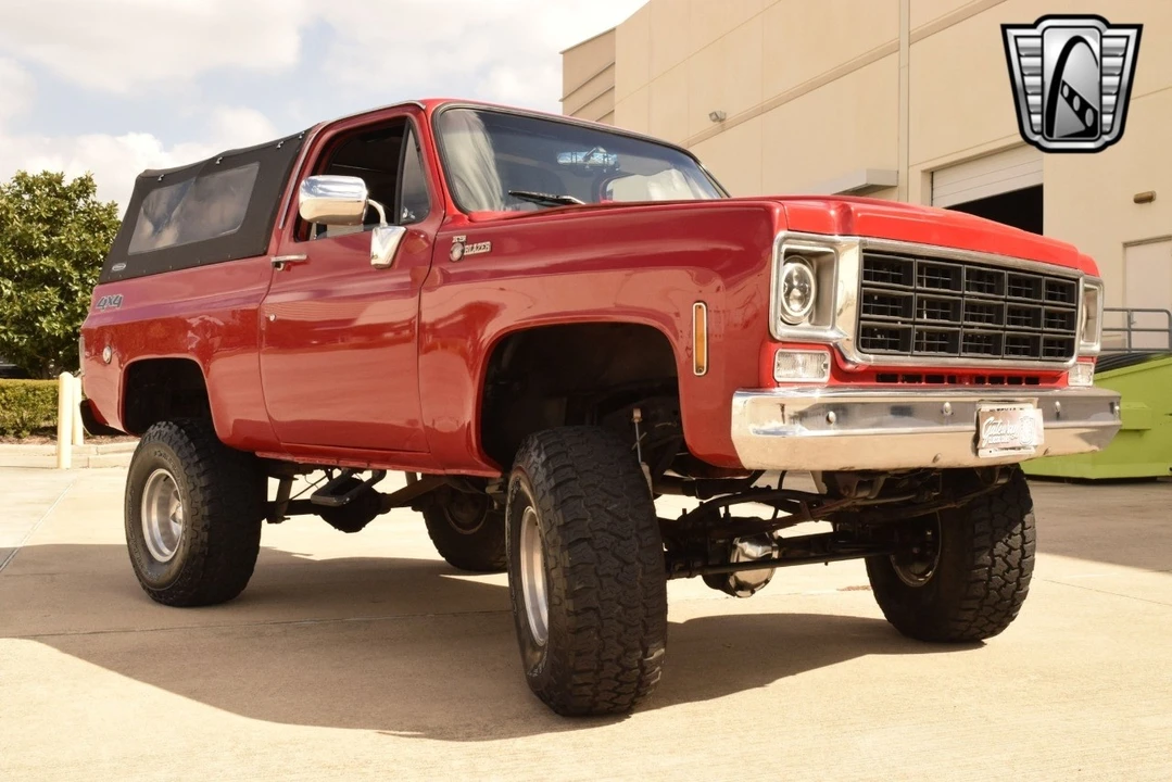 1976 Chevrolet K5 Blazer 2nd Gen - Image 8 of 12