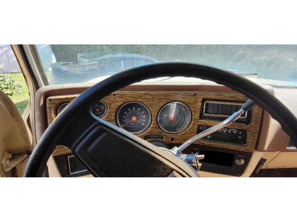 1976 Chevrolet K5 Blazer 2nd Gen - Image 10 of 15