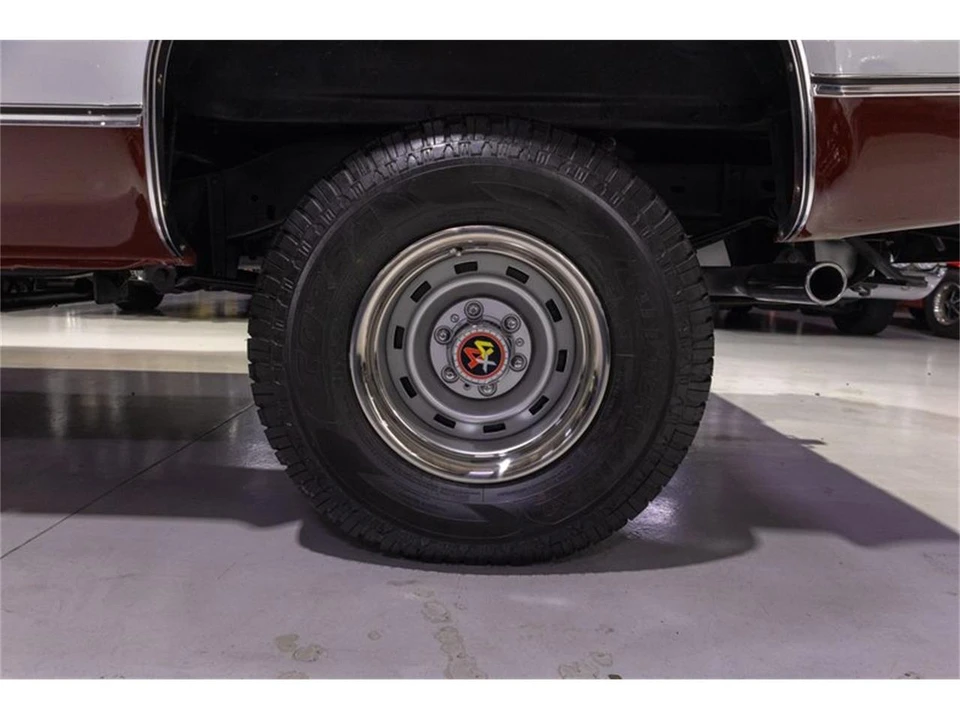 1976 Chevrolet K5 Blazer 2nd Gen - Image 20 of 31