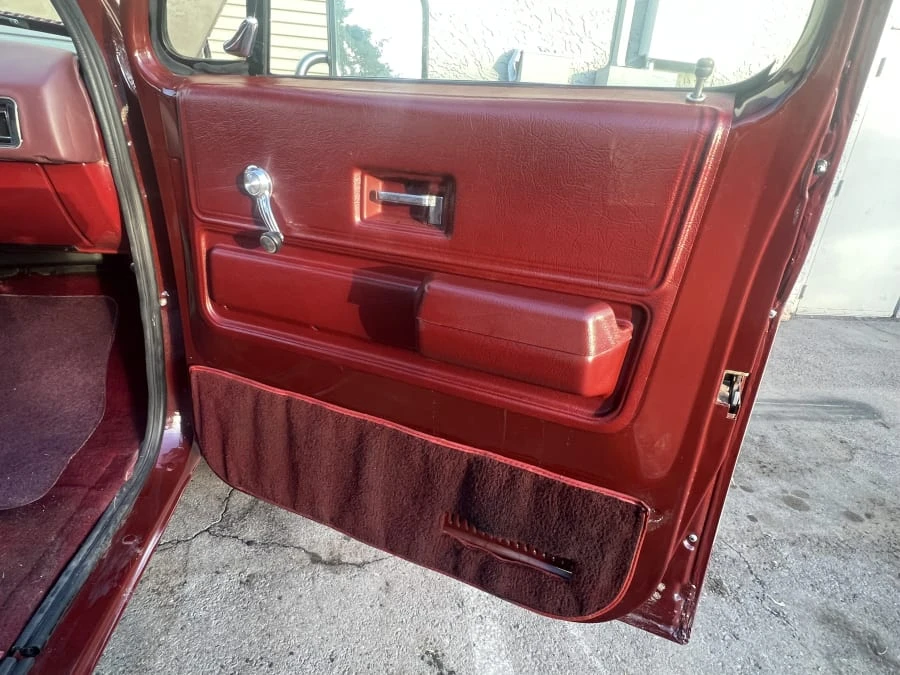 1976 Chevrolet K5 Blazer 2nd Gen - Image 6 of 9
