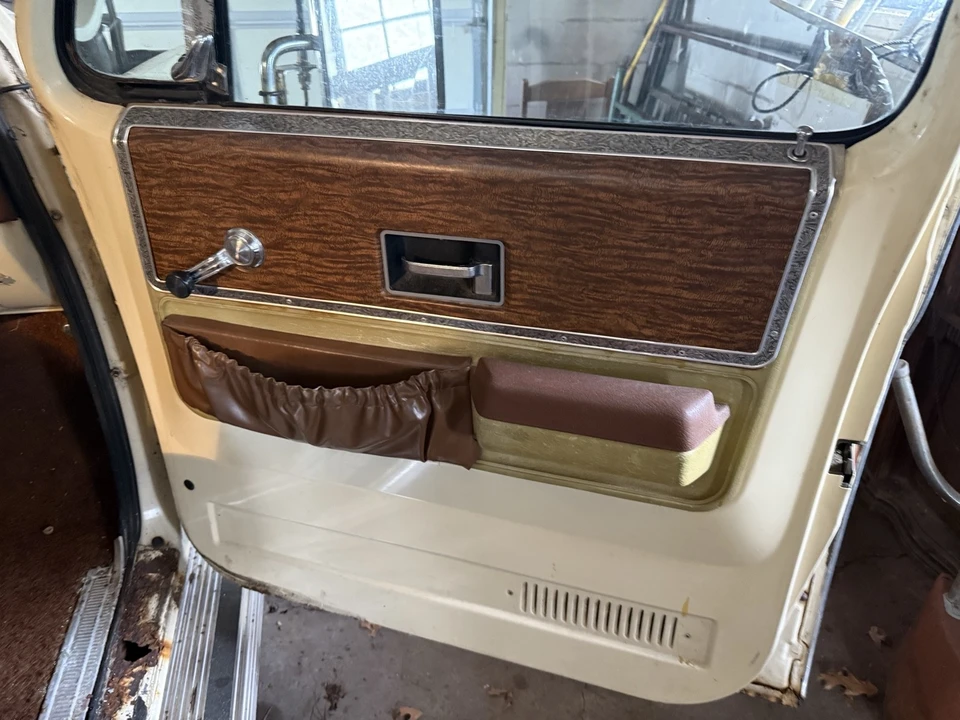 1976 Chevrolet K5 Blazer 2nd Gen - Image 10 of 21