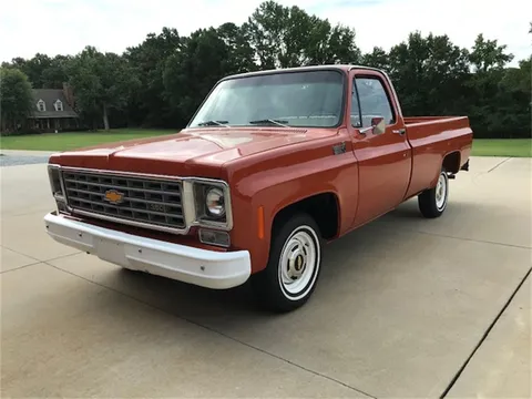1976 Chevrolet C10 Custom Deluxe