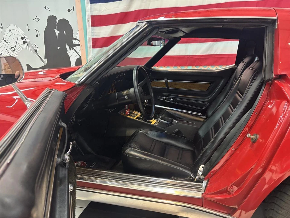 1976 Chevrolet Corvette C3 - Image 30 of 31