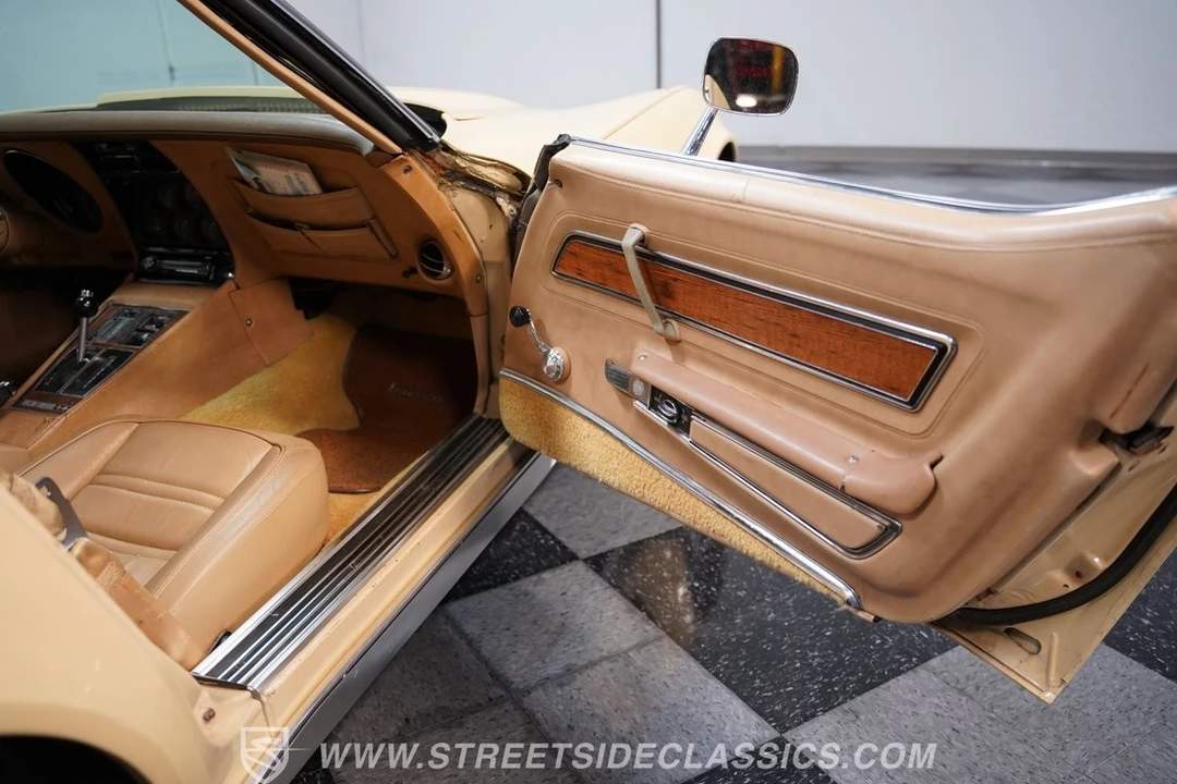 1976 Chevrolet Corvette C3 - Image 27 of 31