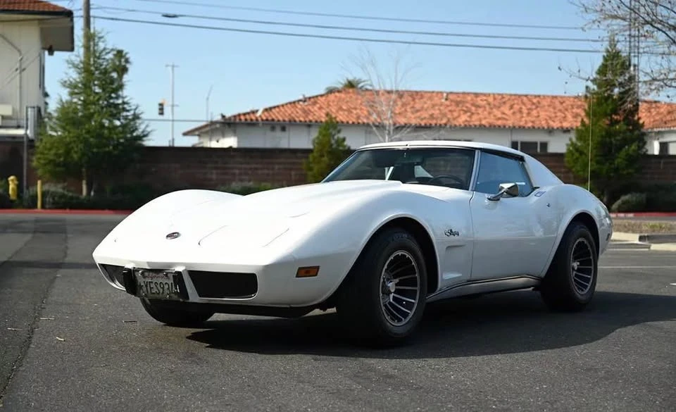 1976 Chevrolet Corvette C3 - Image 3 of 10