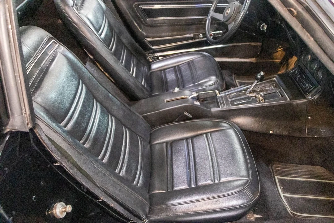 1976 Chevrolet Corvette C3 - Image 30 of 31