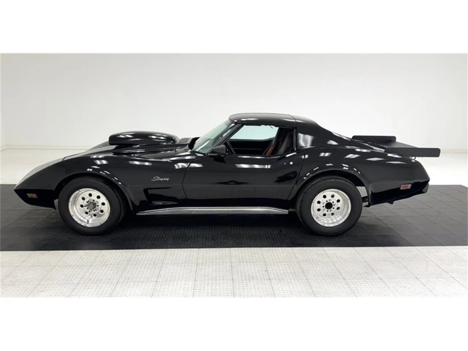 1976 Chevrolet Corvette C3 - Image 2 of 31