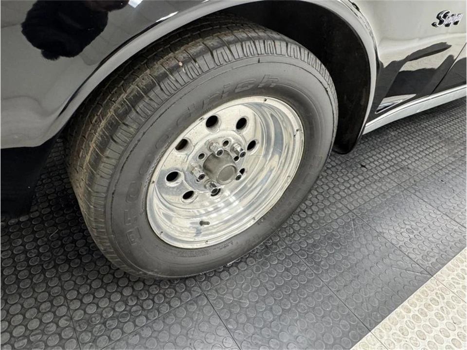 1976 Chevrolet Corvette C3 - Image 11 of 31