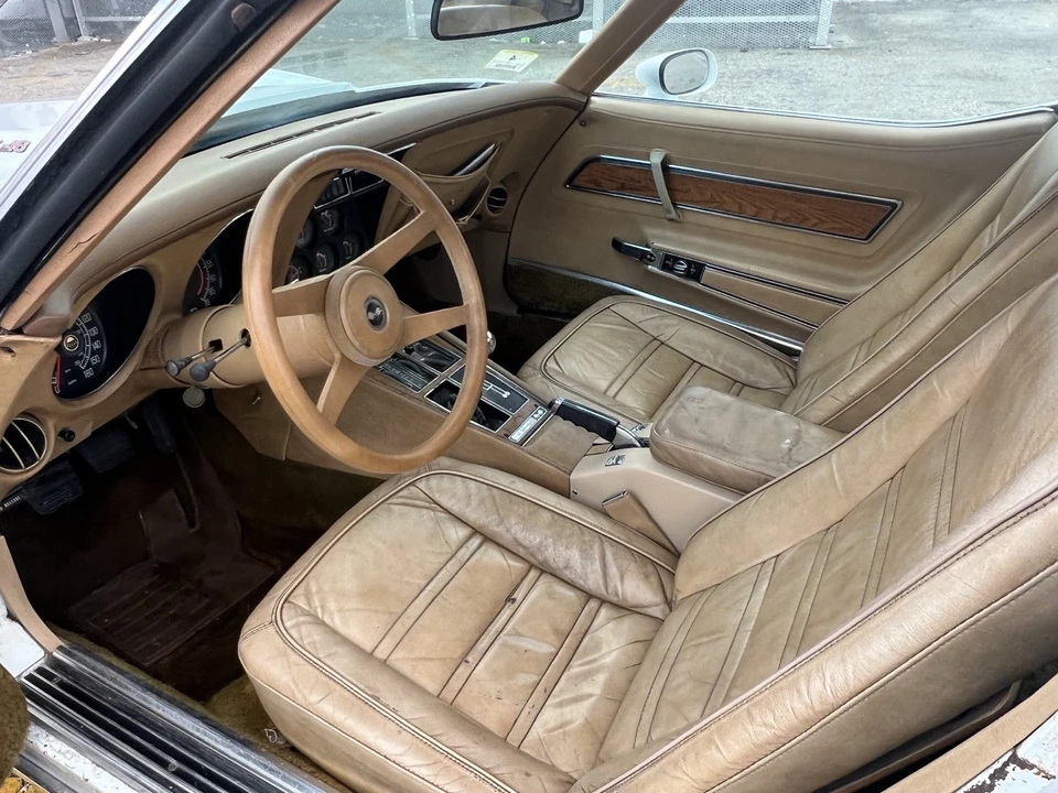 1976 Chevrolet Corvette C3 - Image 18 of 21