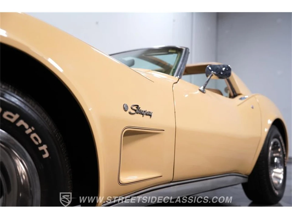1976 Chevrolet Corvette C3 - Image 18 of 31