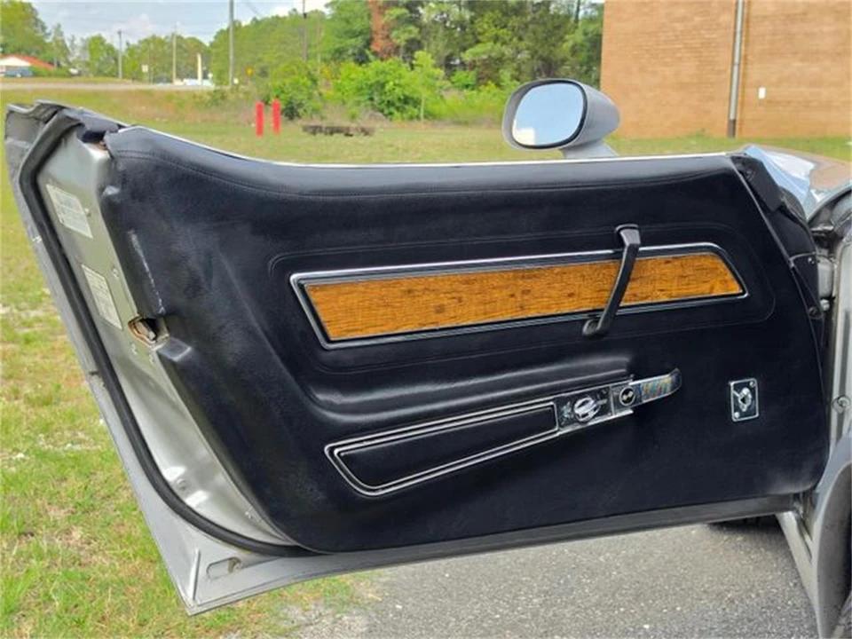 1976 Chevrolet Corvette C3 - Image 31 of 31