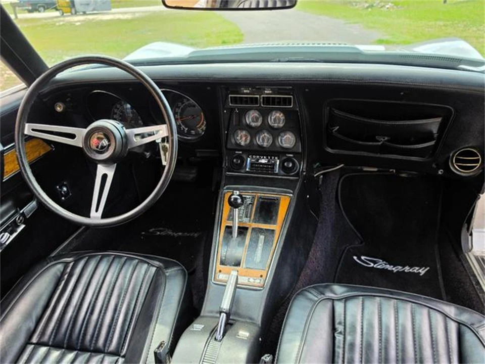 1976 Chevrolet Corvette C3 - Image 30 of 31