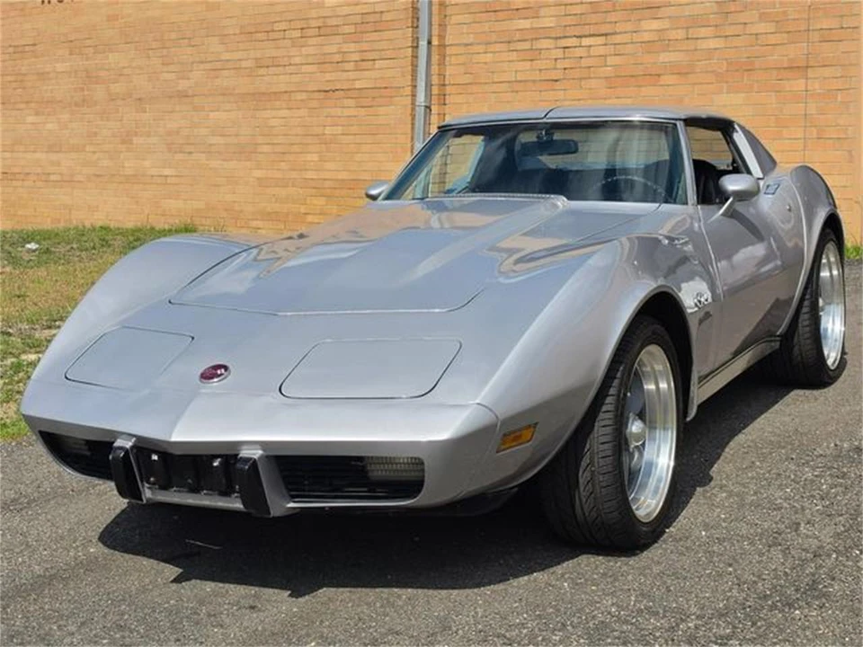 1976 Chevrolet Corvette C3 - Image 2 of 31