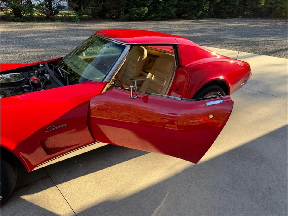 1976 Chevrolet Corvette C3 - Image 30 of 31