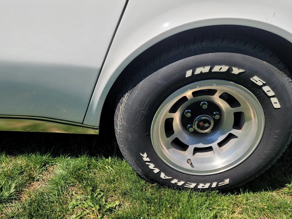 1976 Chevrolet Corvette C3 - Image 10 of 24