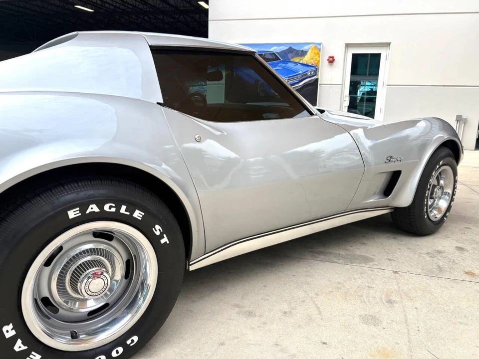 1976 Chevrolet Corvette C3 - Image 17 of 31