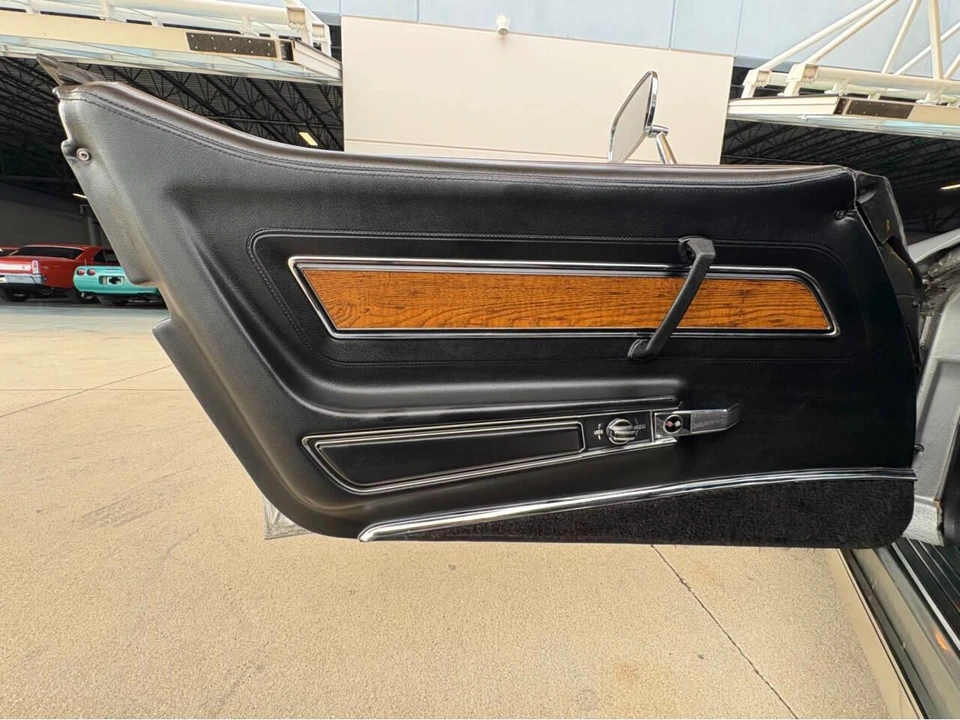 1976 Chevrolet Corvette C3 - Image 23 of 31