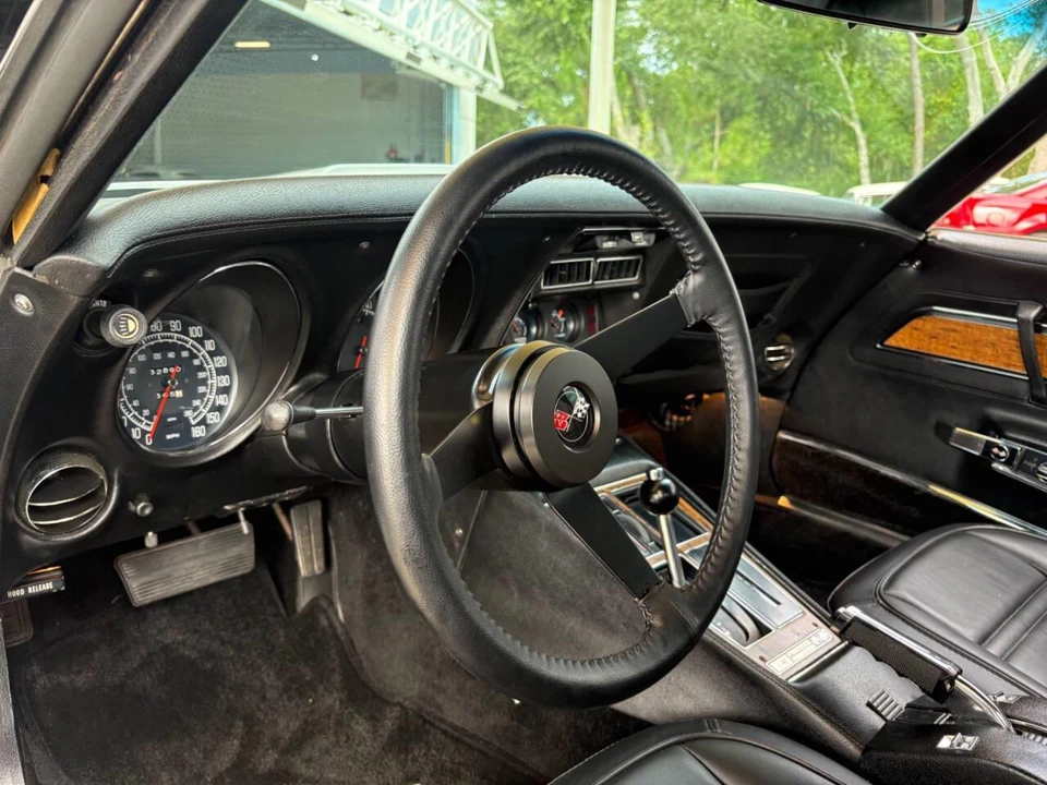 1976 Chevrolet Corvette C3 - Image 24 of 31