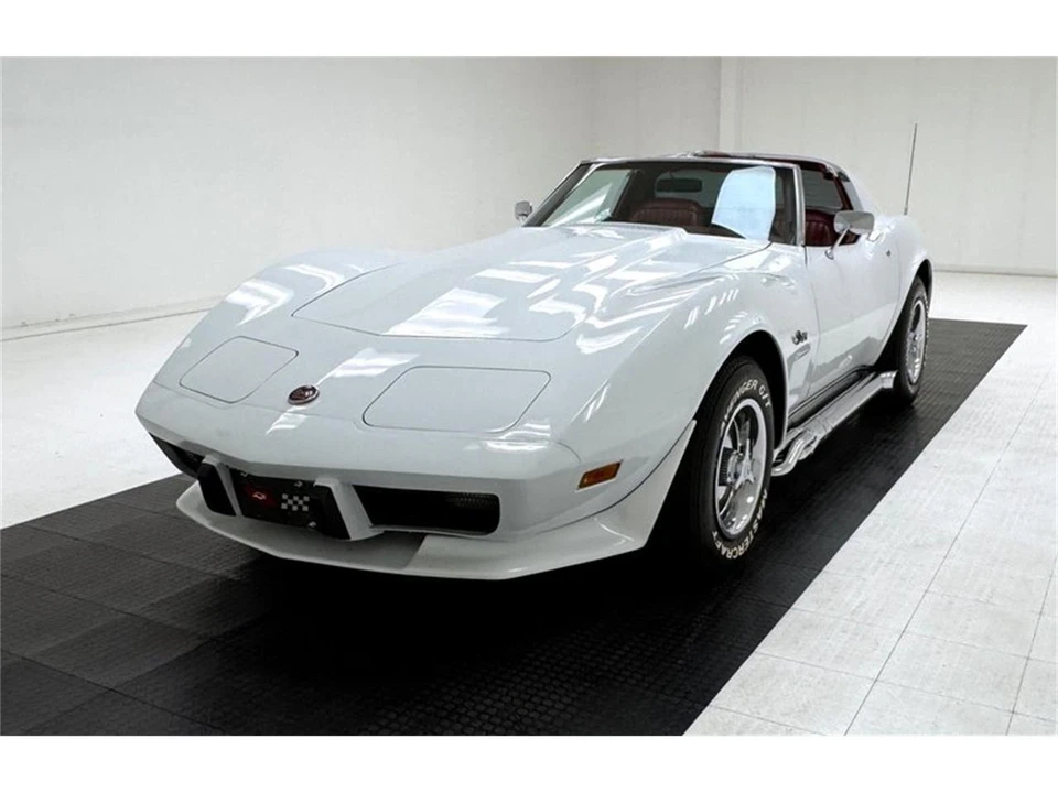 1976 Chevrolet Corvette C3 - Image 2 of 31