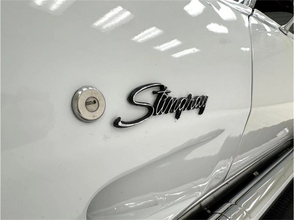 1976 Chevrolet Corvette C3 - Image 15 of 31