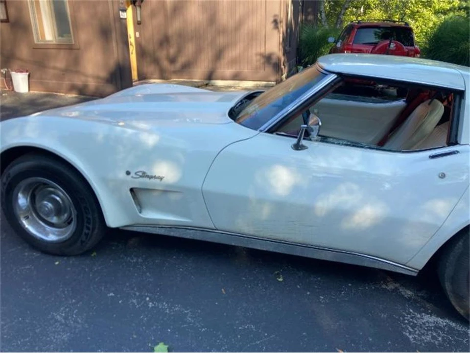 1976 Chevrolet Corvette C3 - Image 9 of 10