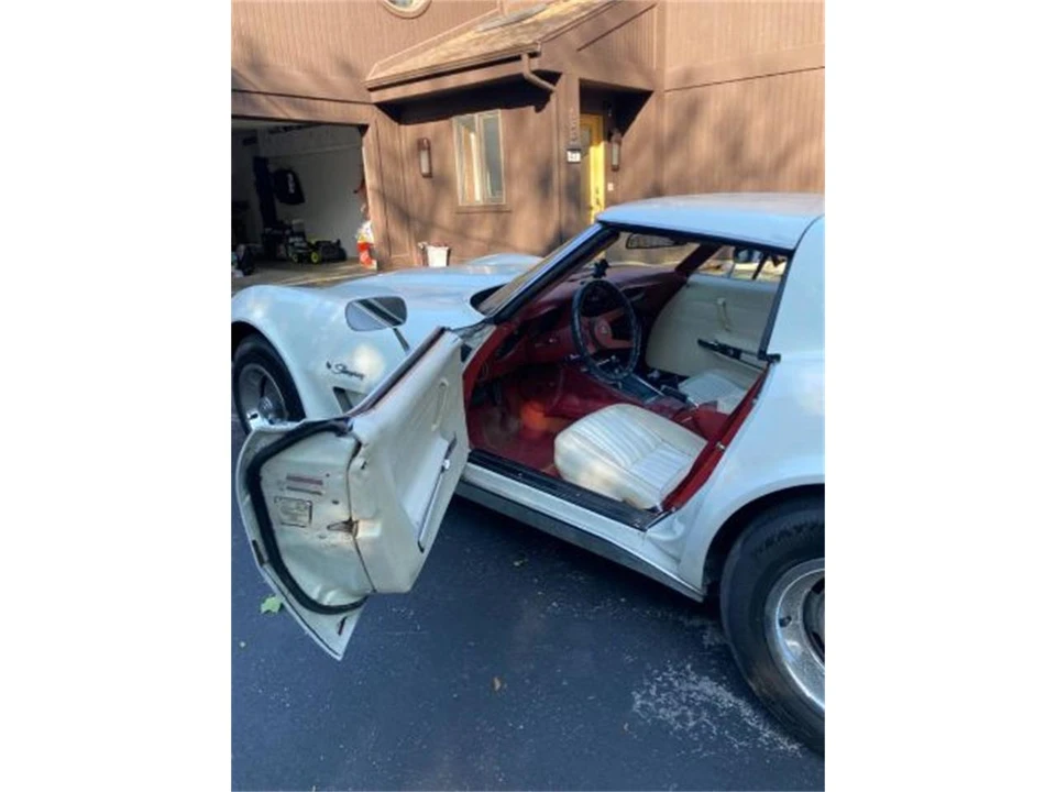 1976 Chevrolet Corvette C3 - Image 5 of 10