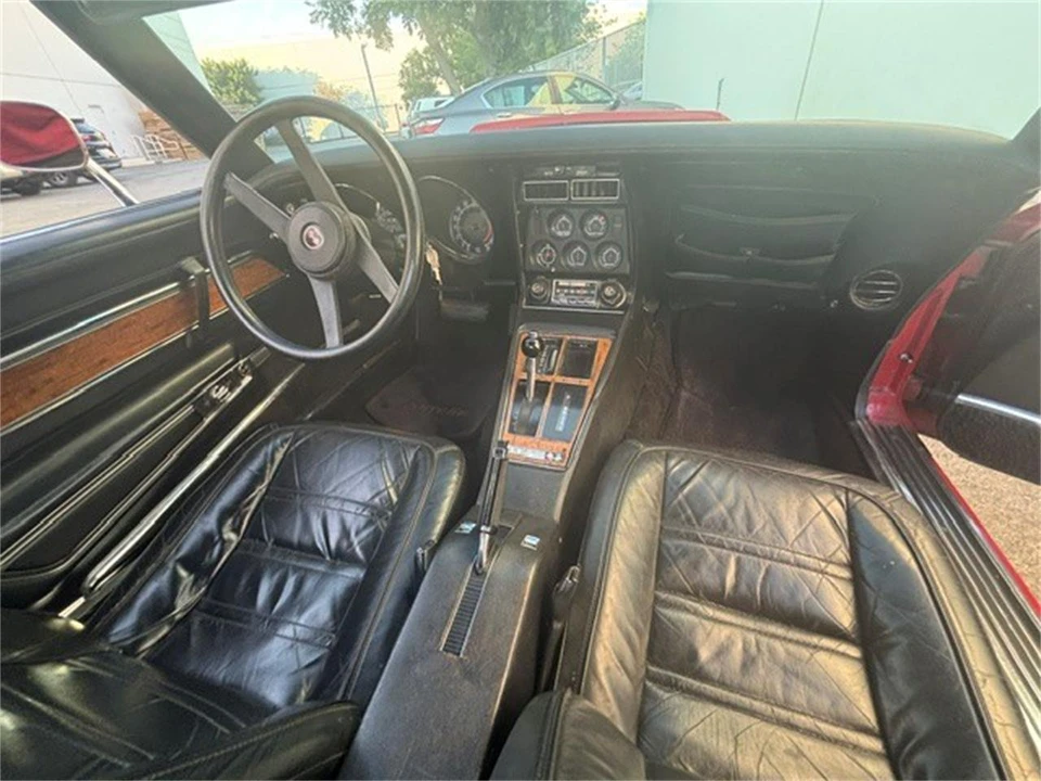 1976 Chevrolet Corvette C3 - Image 7 of 10