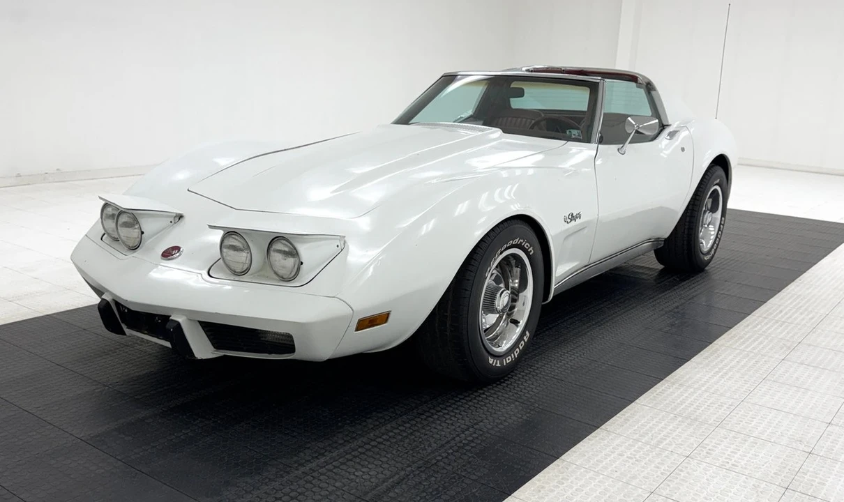 1976 Chevrolet Corvette C3 - Image 2 of 31