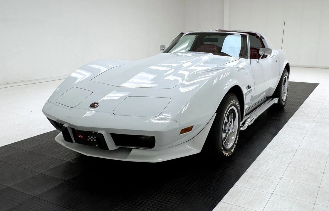 1976 Chevrolet Corvette C3 - Image 2 of 31