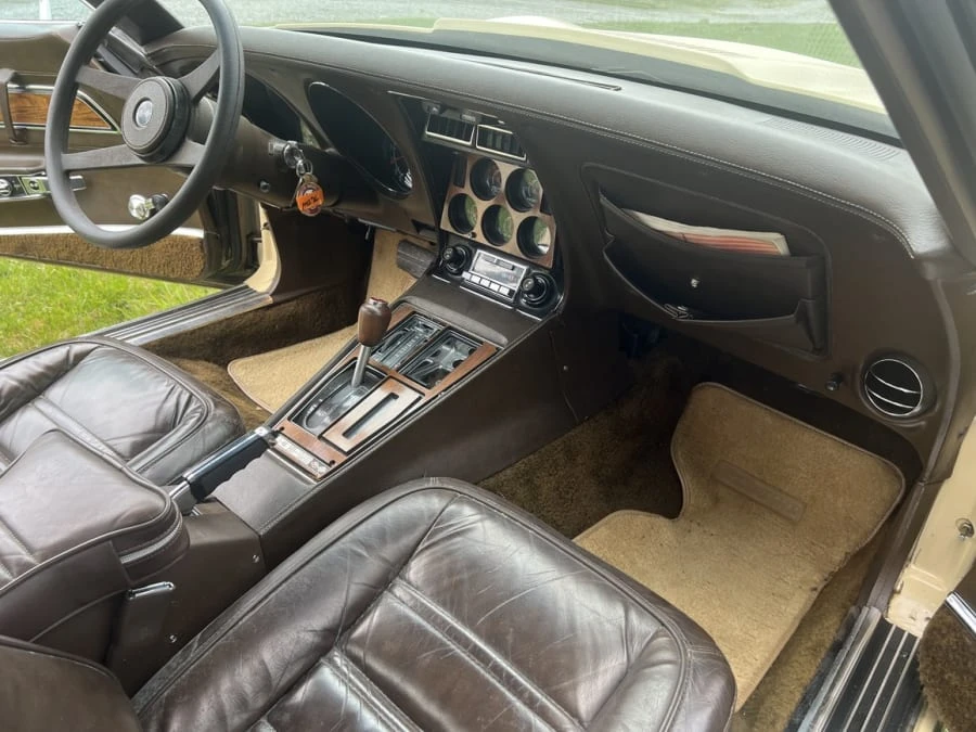 1976 Chevrolet Corvette C3 - Image 9 of 11