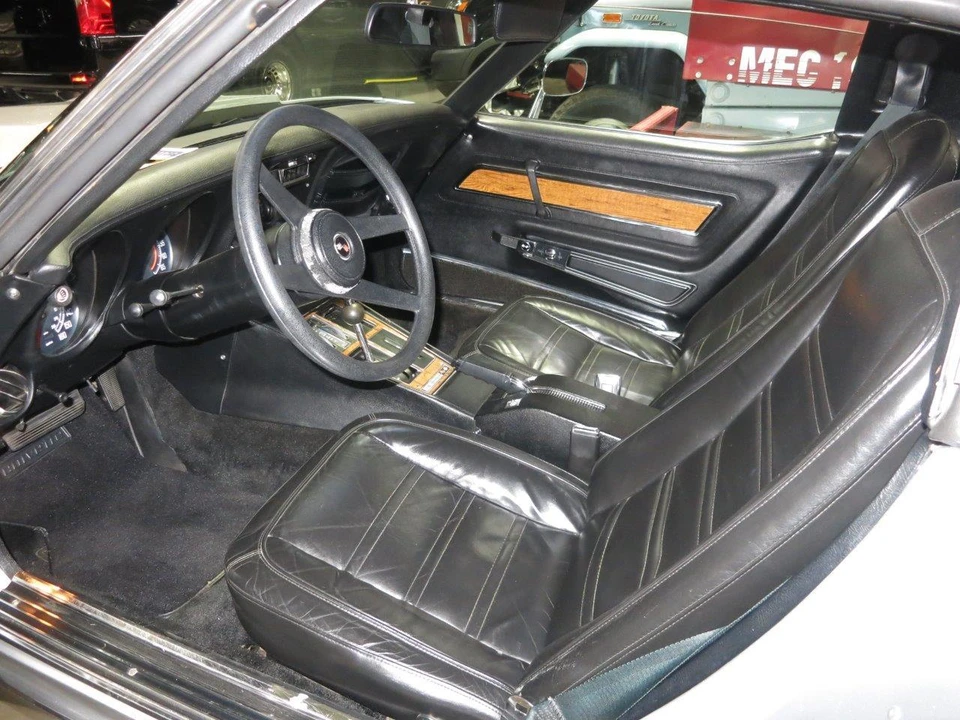 1976 Chevrolet Corvette C3 - Image 16 of 18