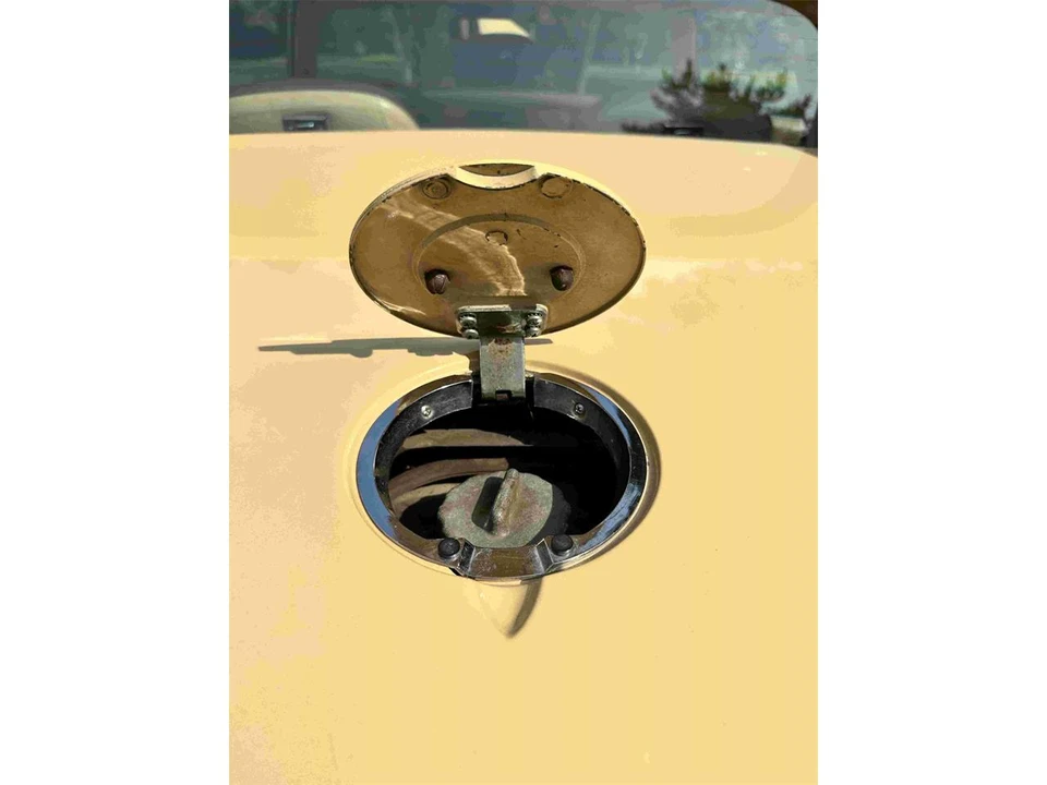 1976 Chevrolet Corvette C3 - Image 28 of 31