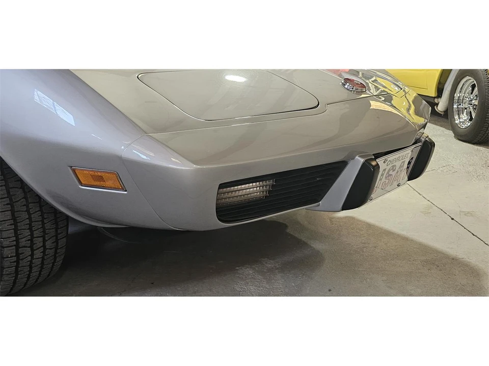 1976 Chevrolet Corvette C3 - Image 25 of 31
