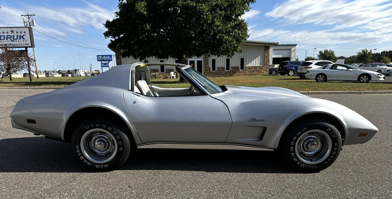 1976 Chevrolet Corvette C3 - Image 2 of 21