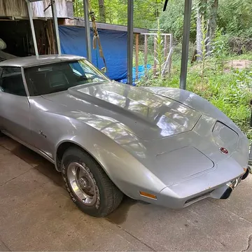 1976 Chevrolet Corvette Stingray Coupe 2D