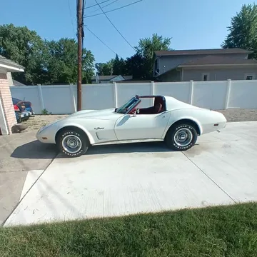 1976 Chevrolet Corvette Stingray Coupe 2D