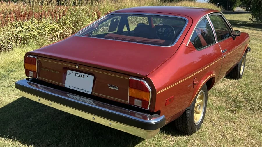 1976 Chevrolet Vega - Image 17 of 19