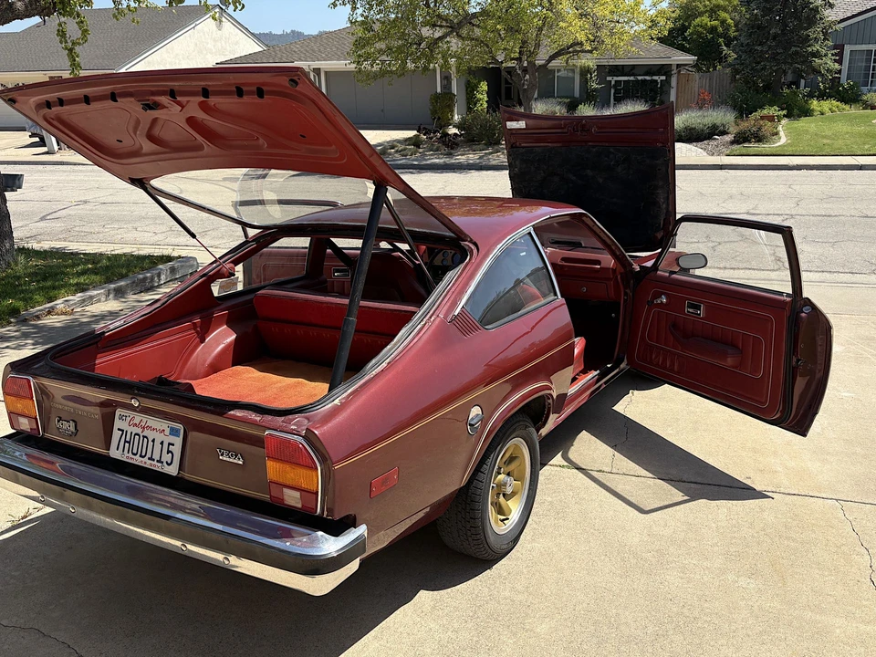 1976 Chevrolet Vega - Image 15 of 31