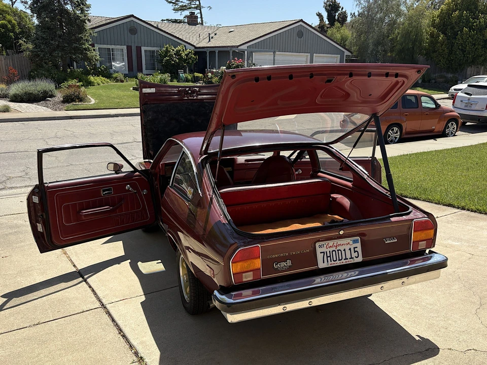 1976 Chevrolet Vega - Image 13 of 31