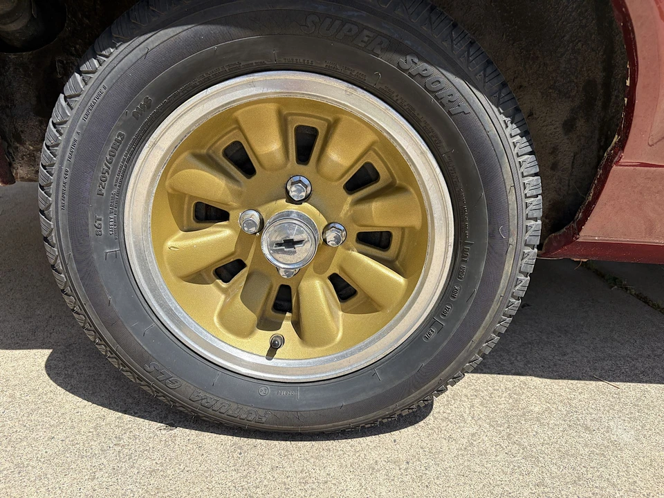 1976 Chevrolet Vega - Image 20 of 31