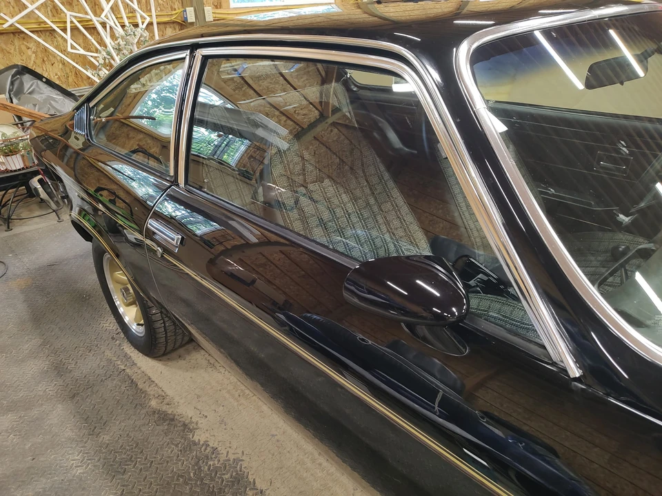 1976 Chevrolet Vega - Image 17 of 31