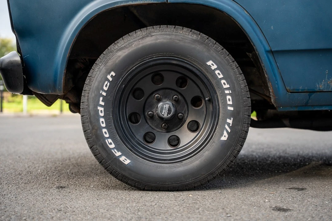 1976 Chevrolet G-Series Van - Image 23 of 30