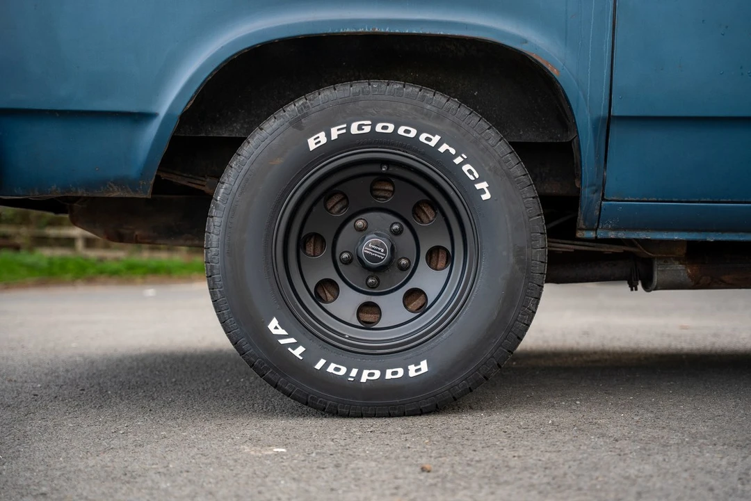 1976 Chevrolet G-Series Van - Image 22 of 30