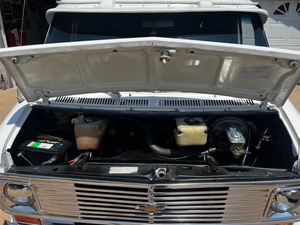 1976 Chevrolet G-Series Van - Image 11 of 13