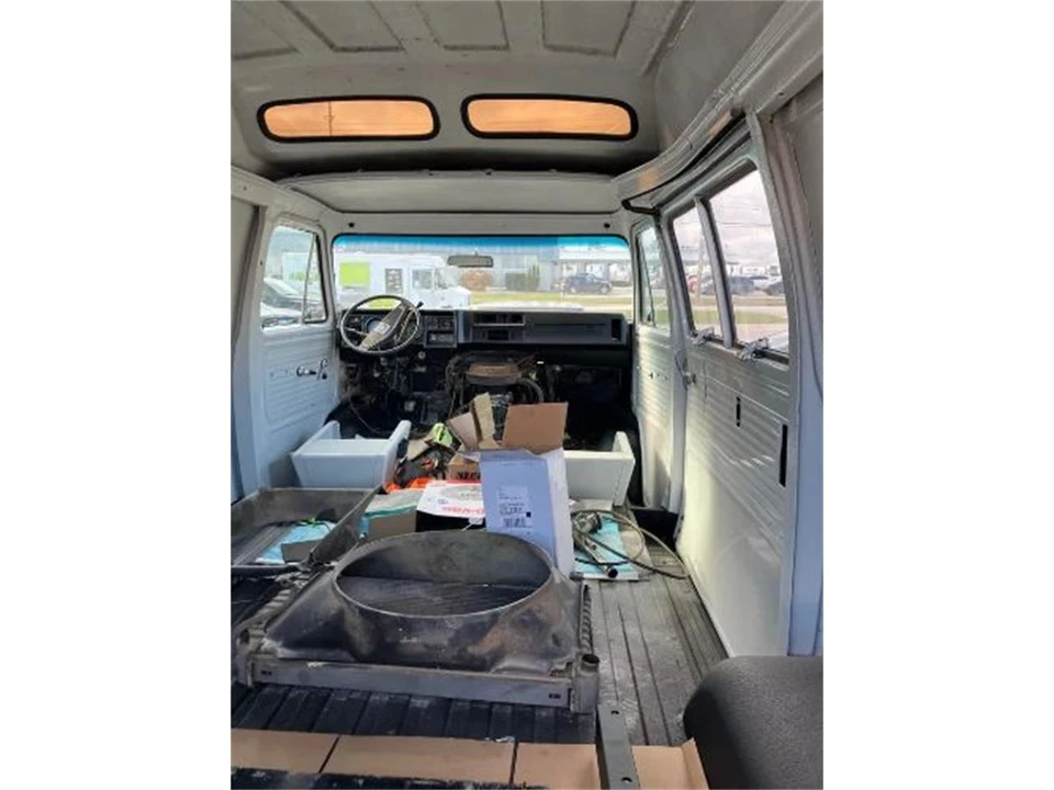 1976 Chevrolet G-Series Van - Image 3 of 4